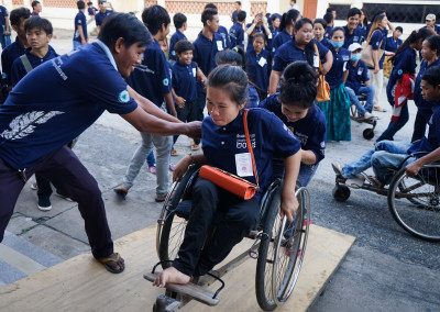 Banteay Prieb outing for International Disabled Day